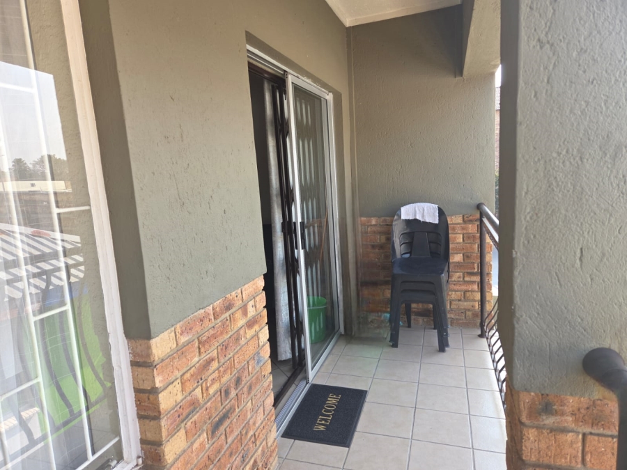 2 Bedroom Property for Sale in Rustenburg Central North West